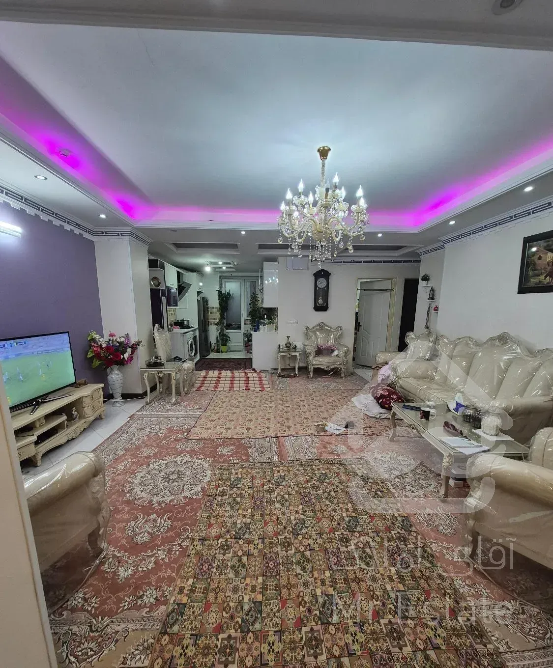 آپارتمان74متری به همراه بالکن33متری