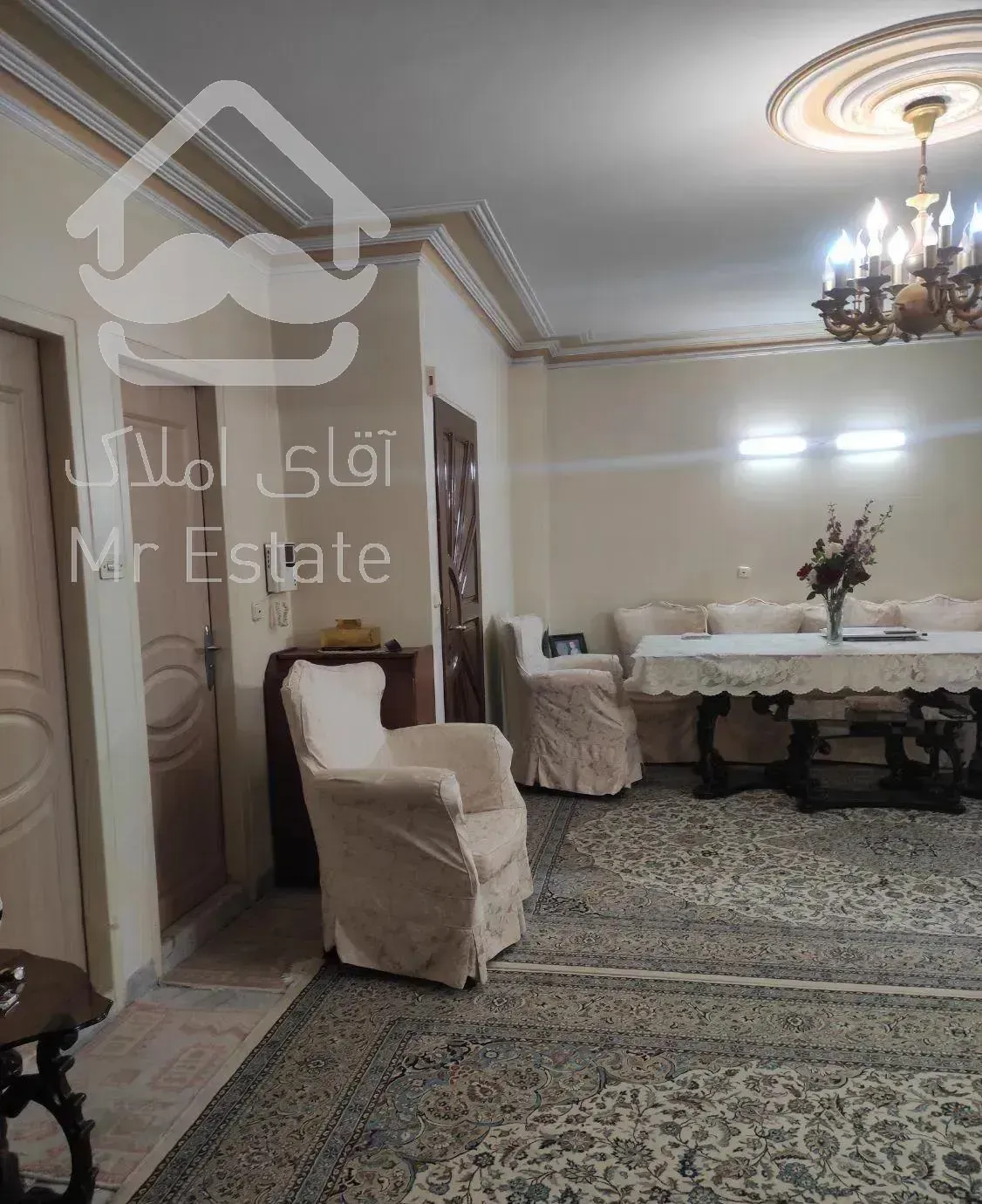 ۶۲ متر ۱ خواب ط اول واقع در کوچه ۶ شرقی تکاوران