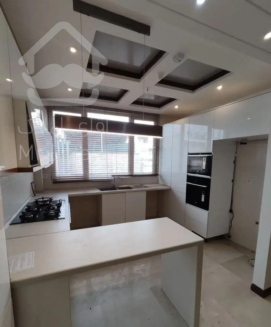 اجاره ۱۰۰ متر ۲ خوابه در بهترین فرعی  نیاوران