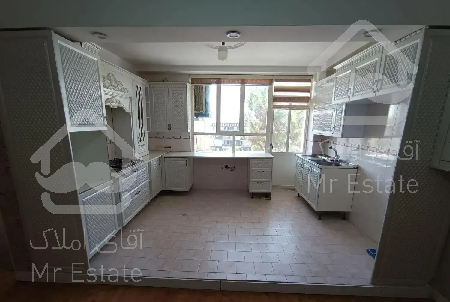 واحد ۹۰متری ،فول،تخلیه ،سند تک برگ ،آماده تحویل