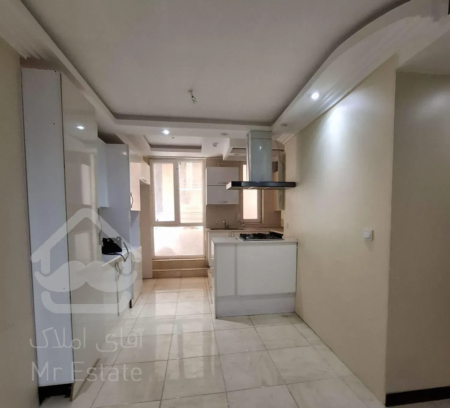 فروش آپارتمان ۶۳ متری ۱ خوابه در دارآباد