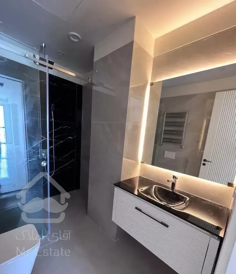 ۱۶۰متر آپارتمان ۳خوابه در حد نوساز