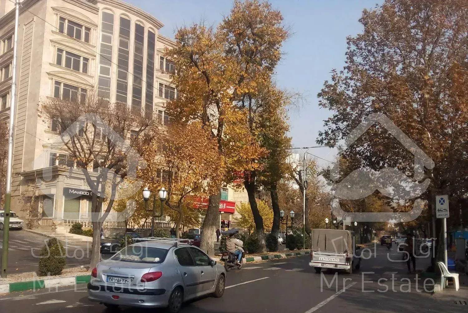 ۳۰متر مغازه بر خ باهنر