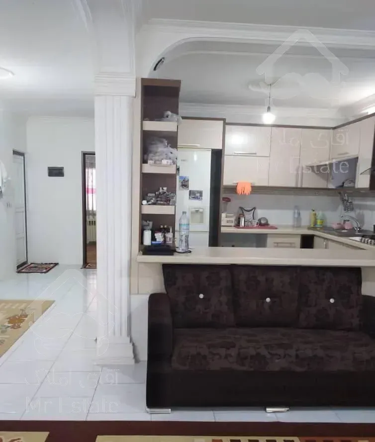 84 متر نور/خیابان مسجد جامع