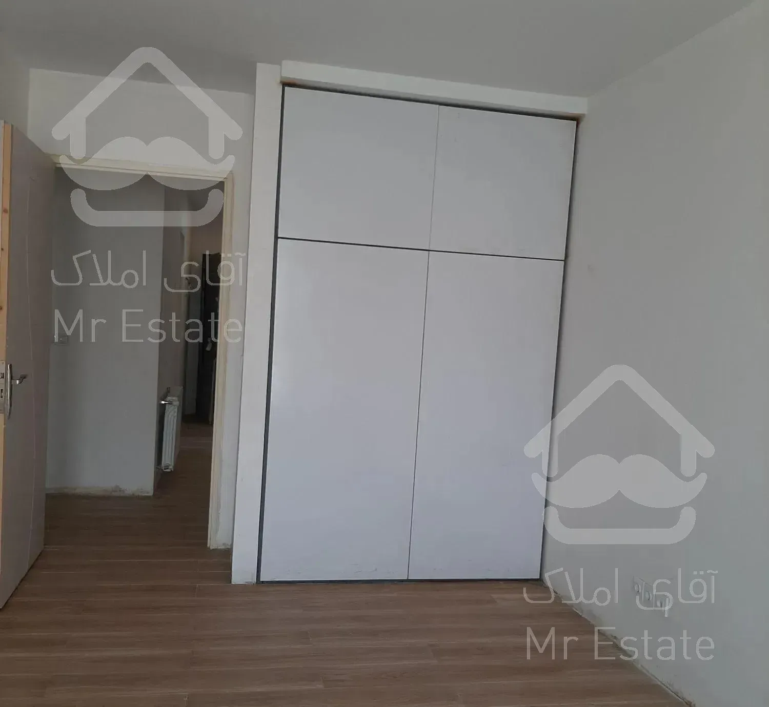 آپارتمان۱۱۲ متری طبقه۲۸