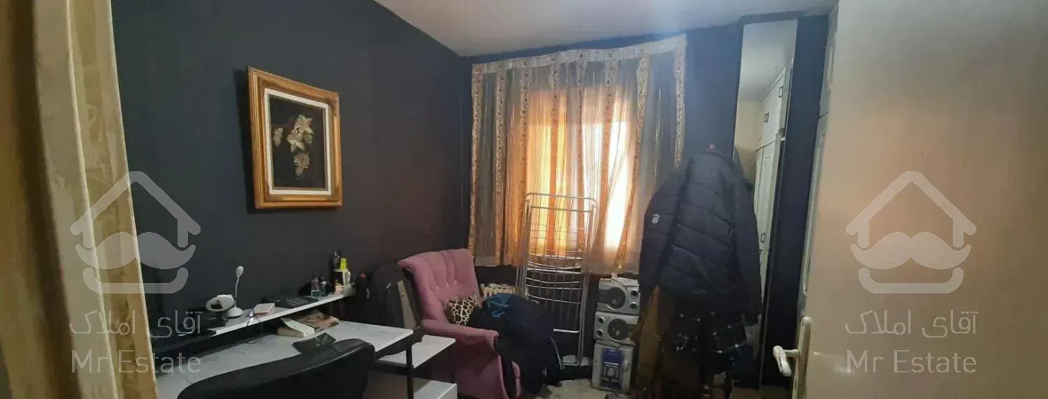 60 متری مجتمع ابریشم