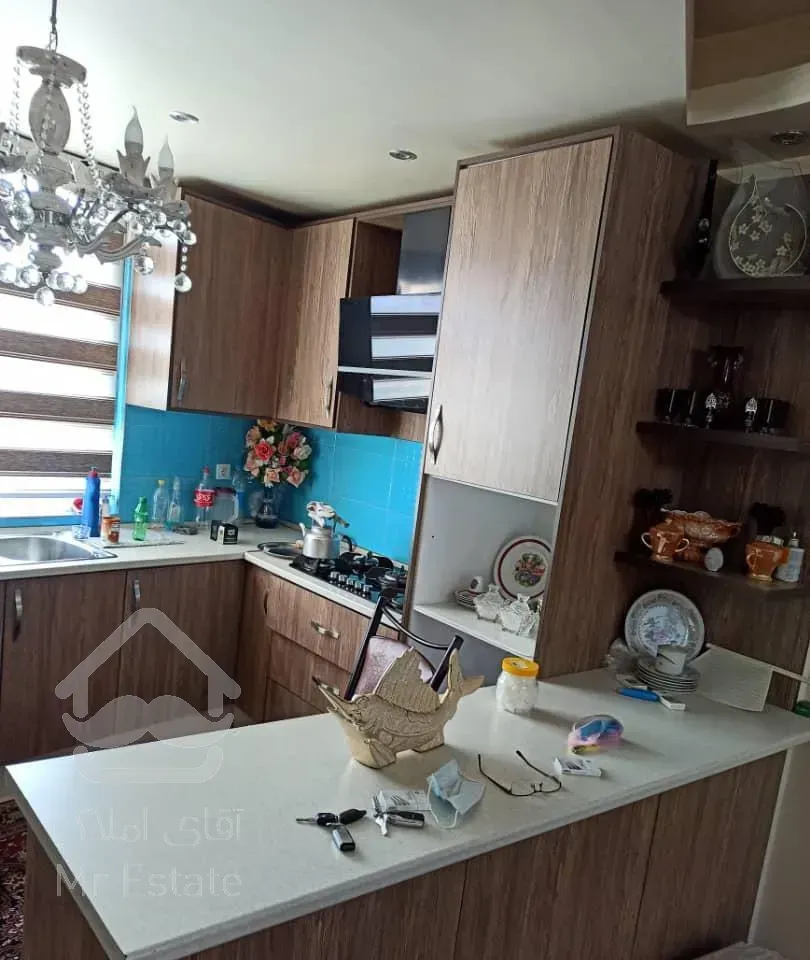 ٧١متری فول امکانات با پارکینگ های مهمان