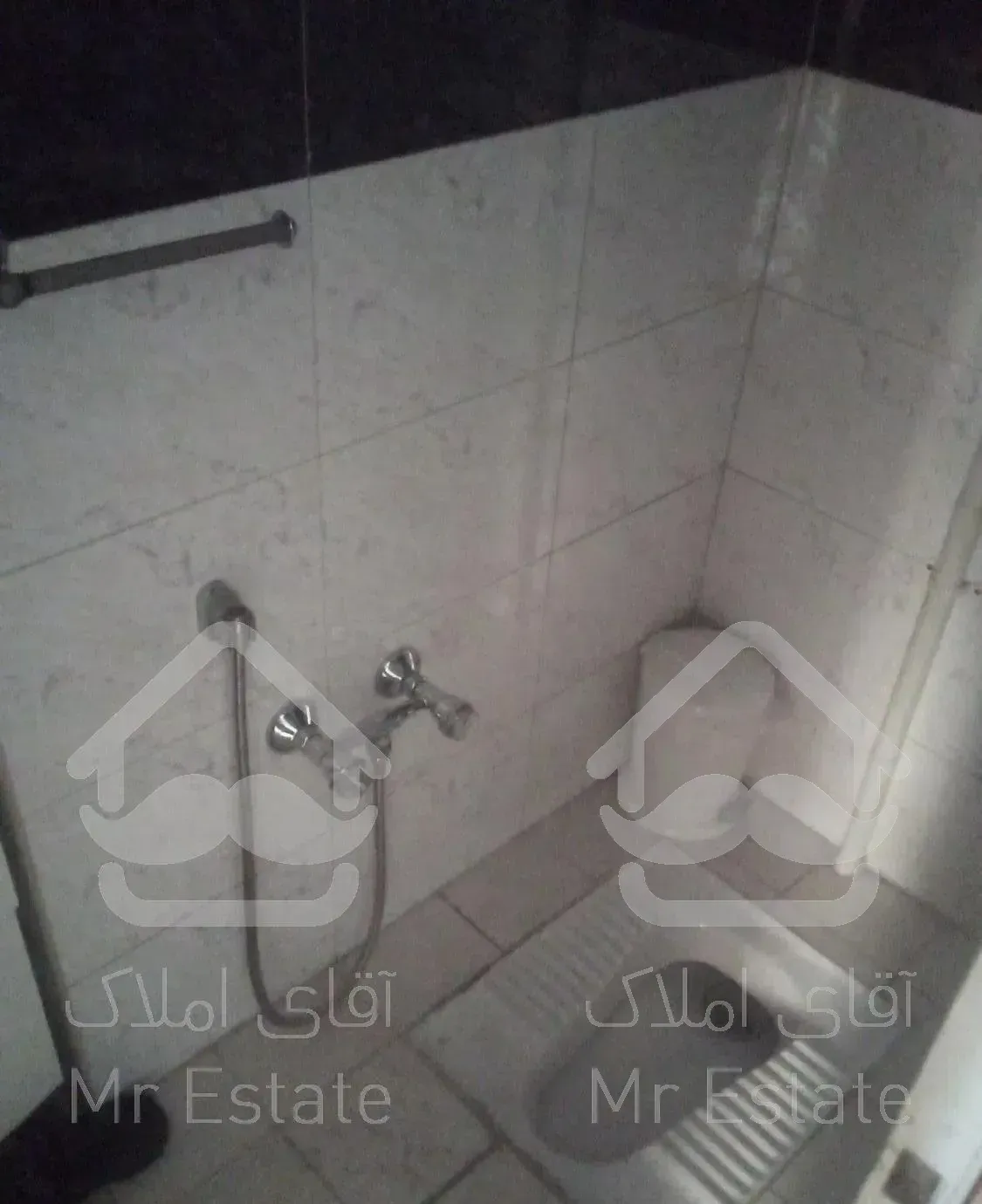 ۱۰۰متر اپارتمان موقعیت اداری