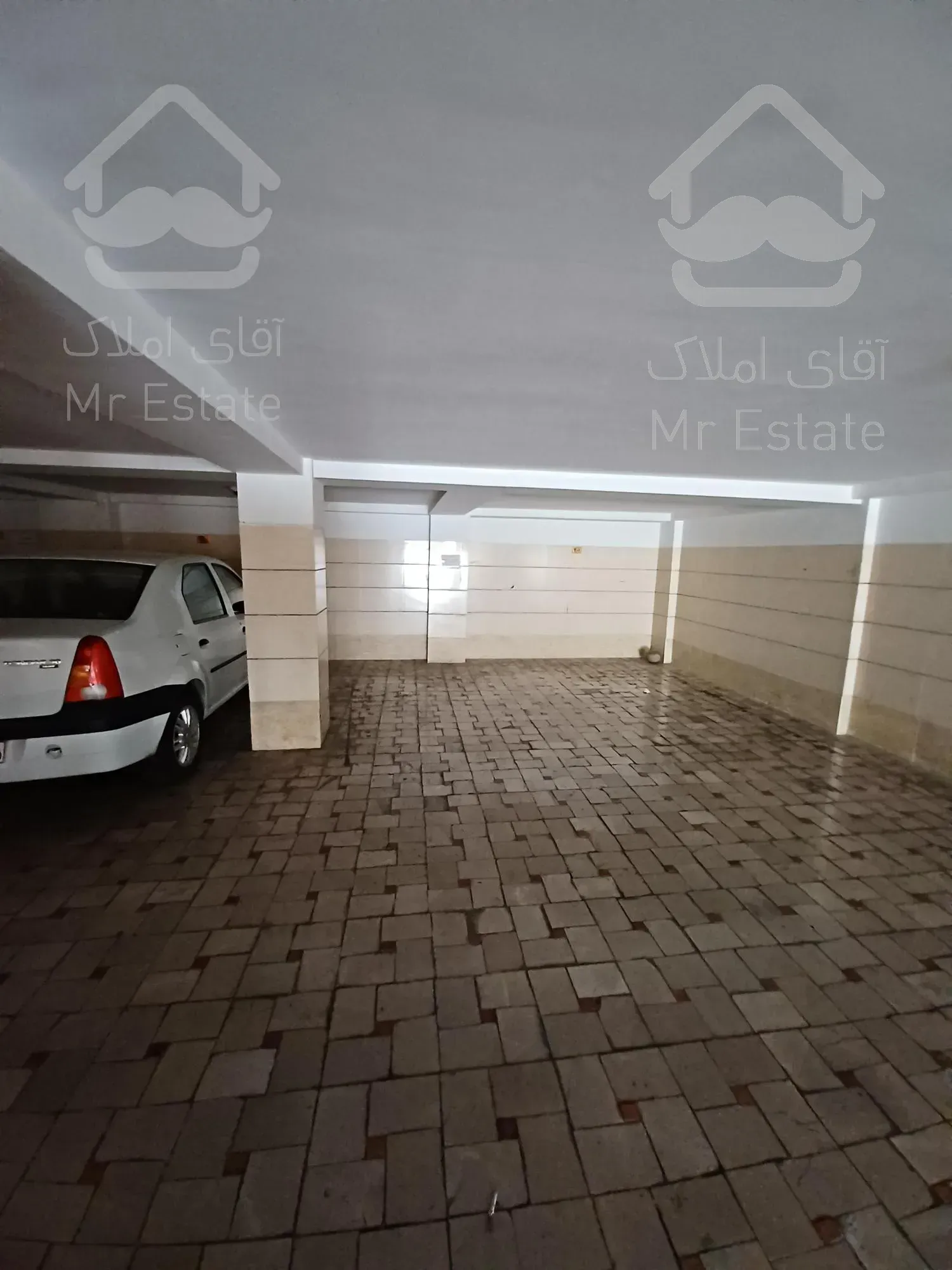 فروش آپارتمان موقعیت اداری  صادقیه