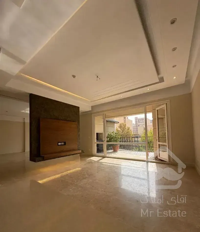 ۲۱۰متر کلیدنخورده برج باغ برند فول امکانات