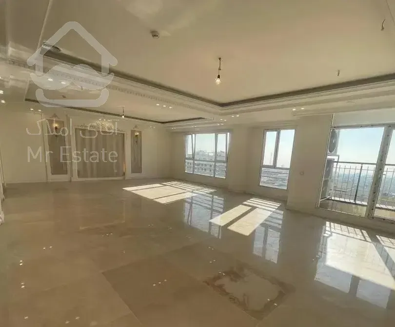 فروش 162متر 3خواب(۱۰ساله)با ۲پارکینگ سندی،،کیهان