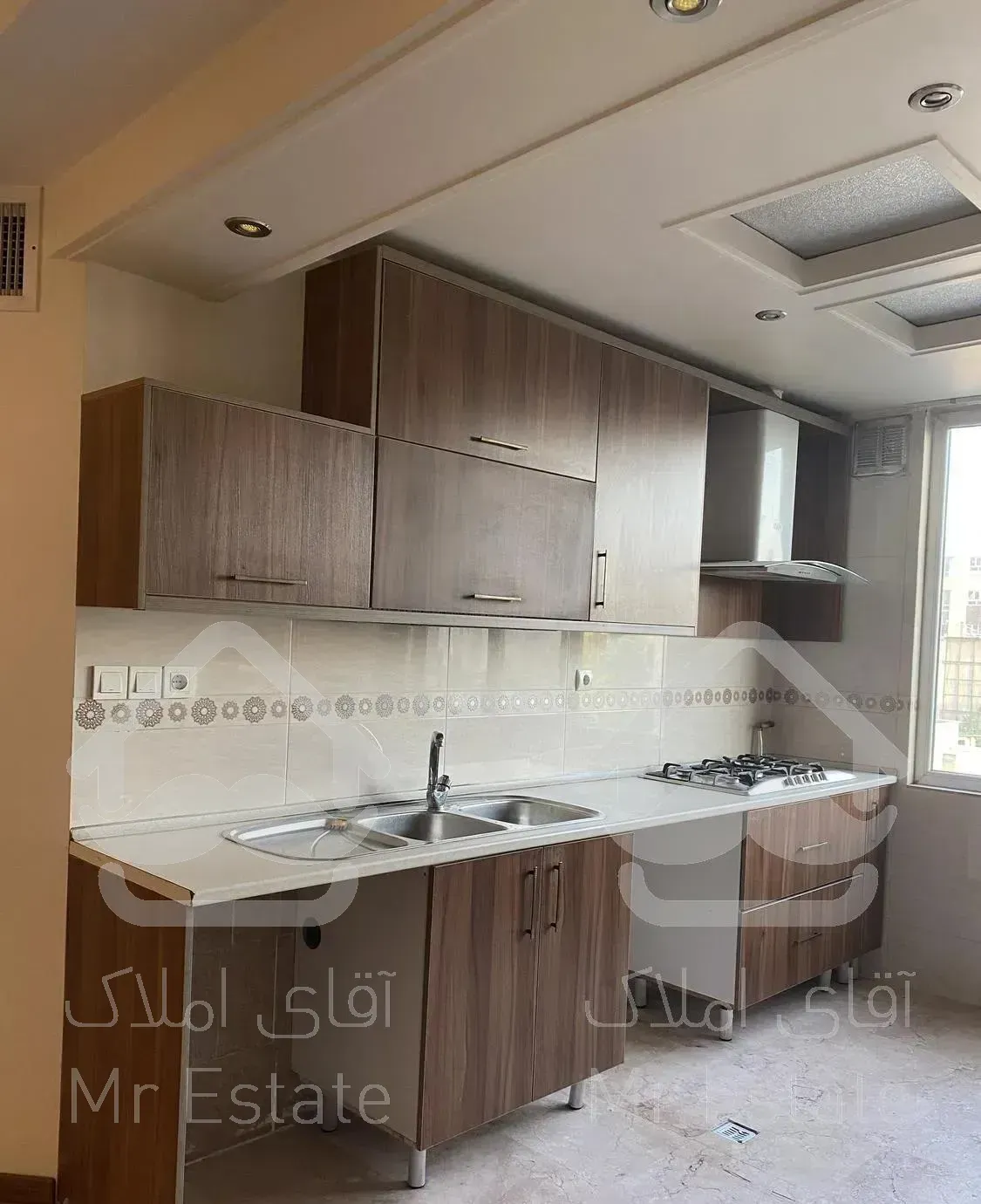 اپارتمان ۷۵ متری تهرانپارس