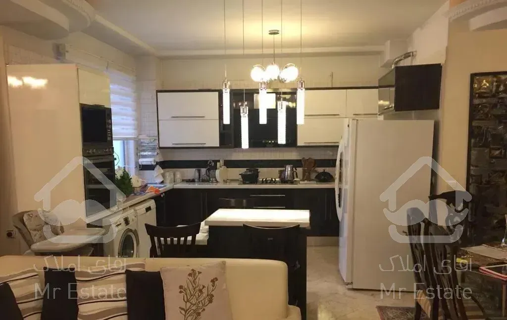 110متر ازگل فول مشاعات