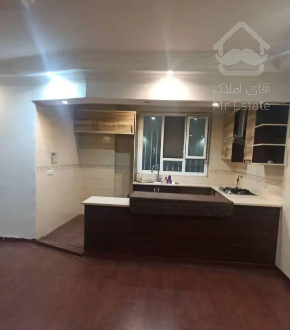 93 متر  تاپ لوکیشن پونک همیلا سرمایه گذاری