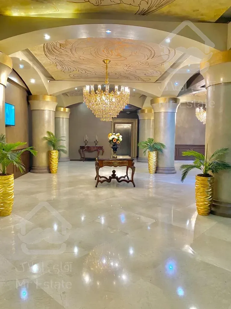 ۲۲۰ متر آجودانیه تراس بزرگ ویو شهر،فول مشاعات