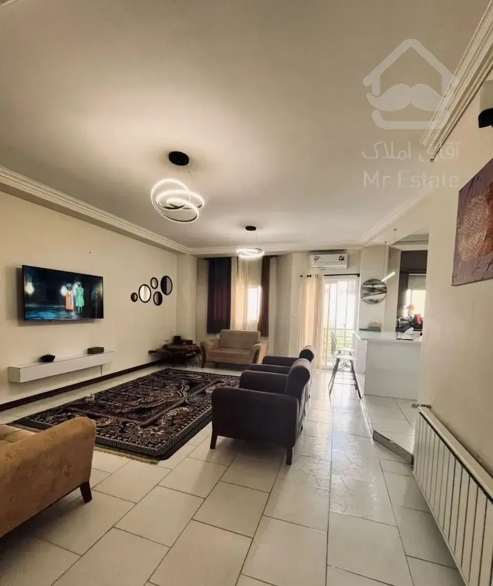 آپارتمان ۸۵ متری گلچین‌سرا