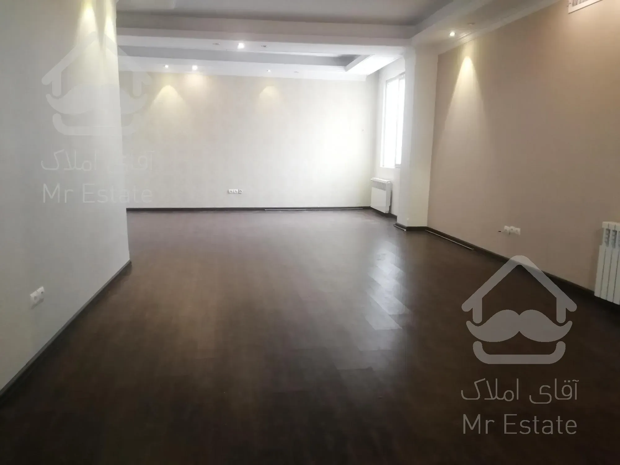 کاشانی بهنام ۹۵ متر فول امکانات تخلیه