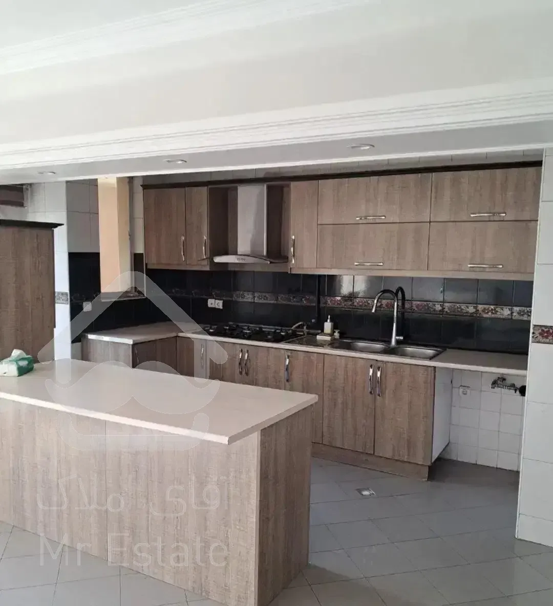 ۱۶۵متر ۳خواب * تخلیه * گلهای جردن