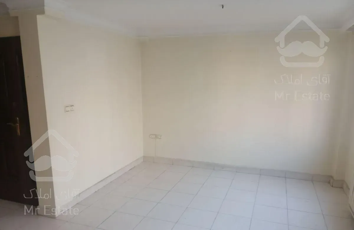 73.5متر دوخواب تکواحدی دارای دو بالکن.