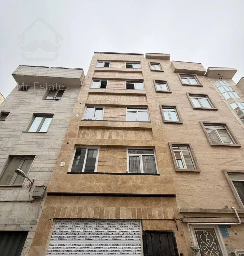 36 متر نوساز تکواحدی با آسانسور