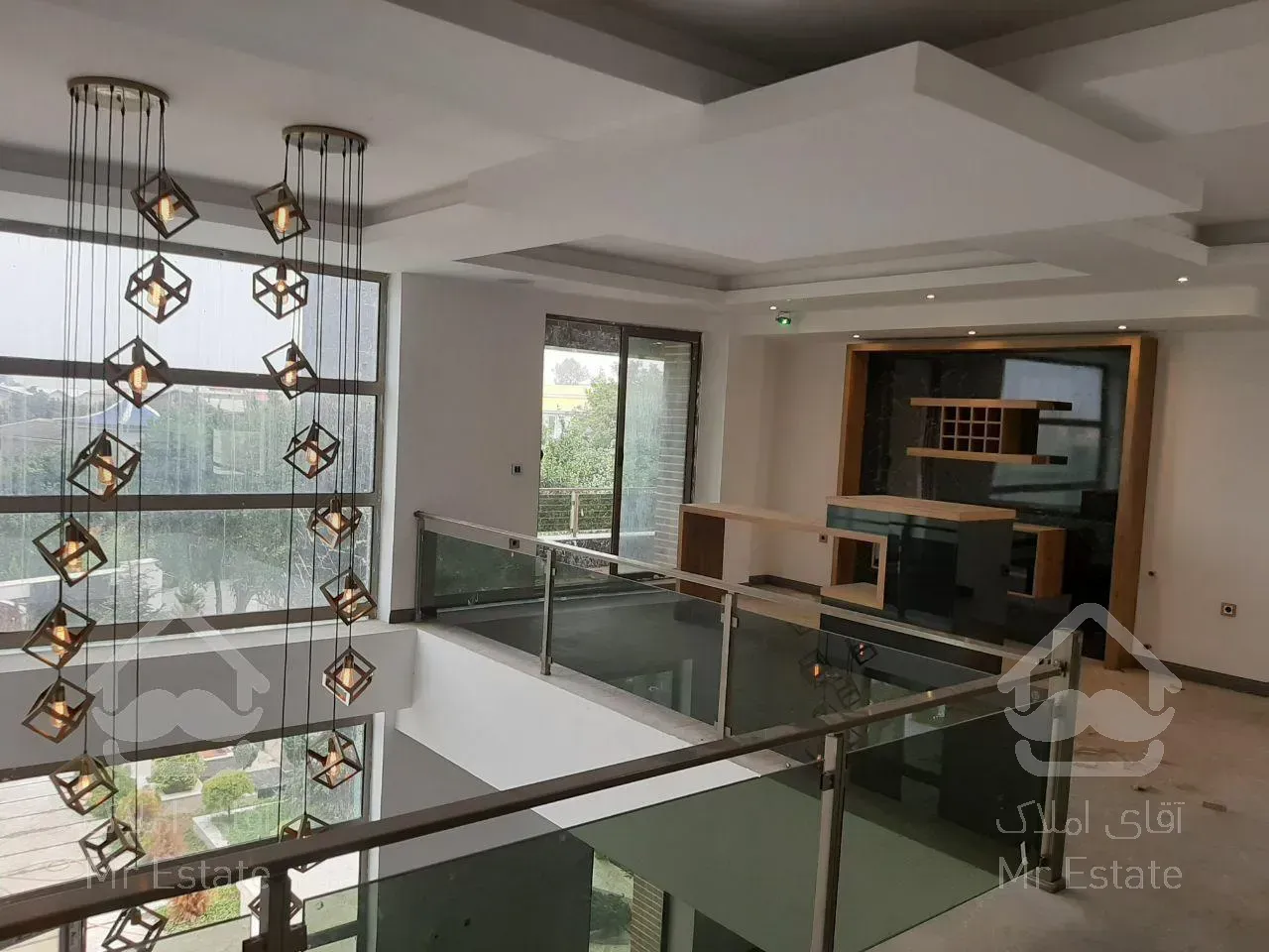 ٥٥٠ متر ويلا تريپلكس با روف ويوي ابدي كوه و جنگل