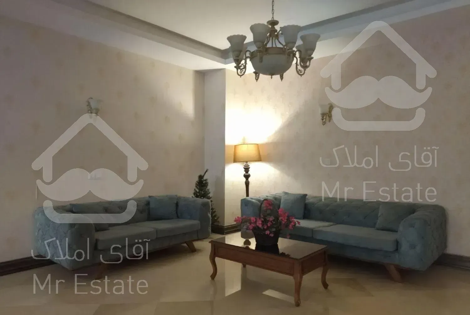 دربند ۱۶۰ متر ویو تهران غرق در نور