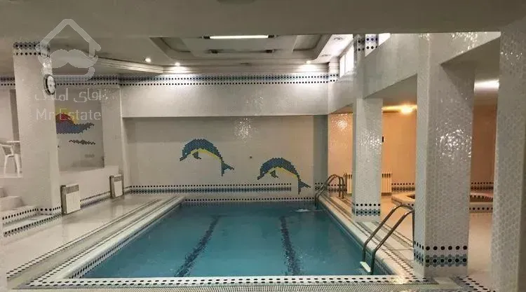 فروش آپارتمان ۲۲۲ متری ۴ خوابه در ونک شیراز شمالی