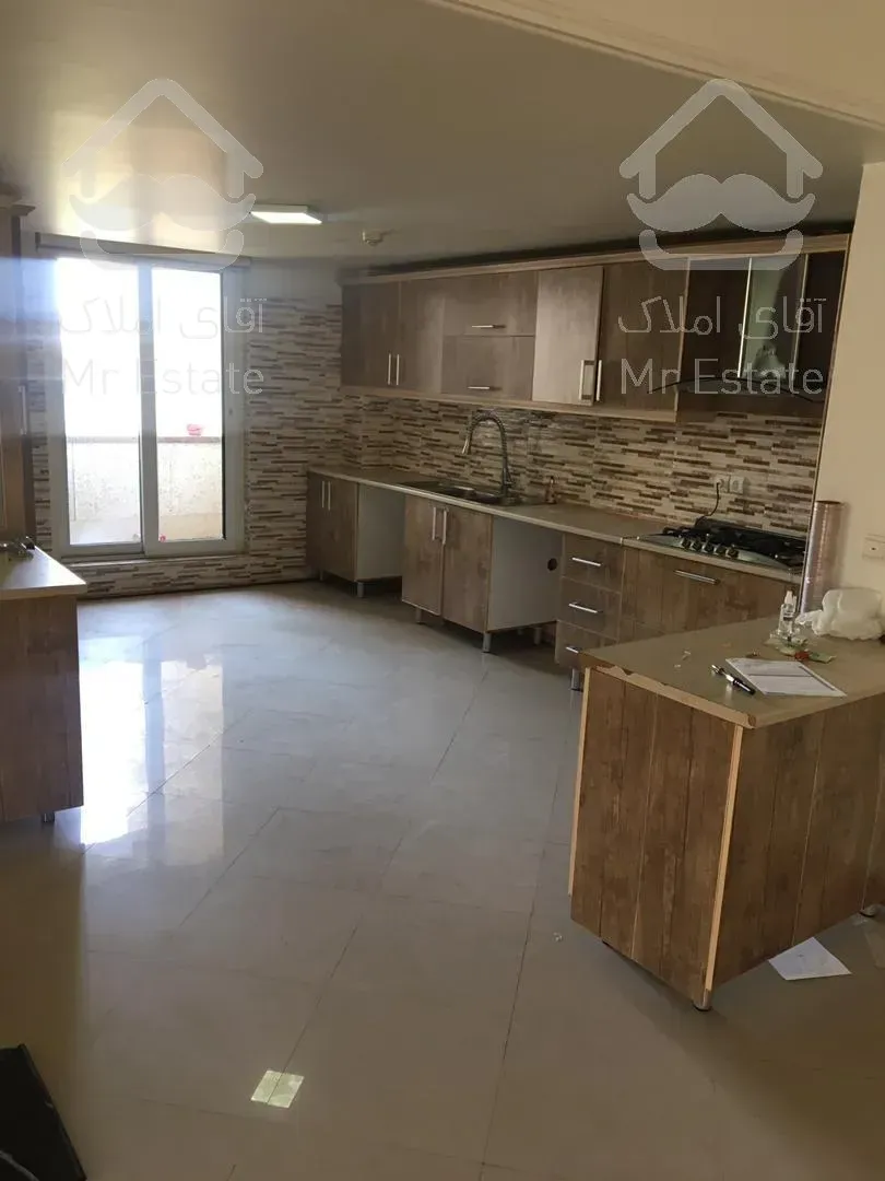 150 متر برج ایزدیار ( بام لند )