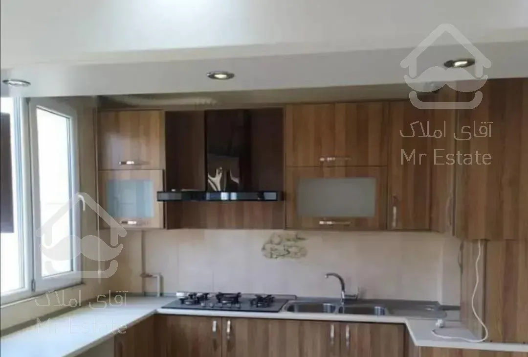 135متر 3خوابه فول امکانات بلوار کشاورز جمالزاده