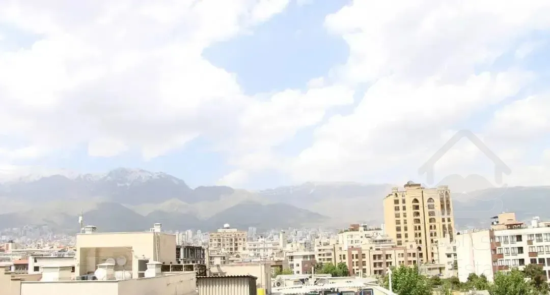 ۲۵۰متر سه خواب طبقه ۸دروس