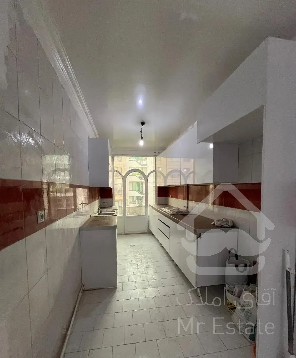 آپارتمان ۶۰متری روبه افتاب (مجرد/خانواده)