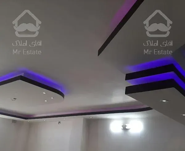 اپارتمان ۱۳۰‌متری شهرک‌گل نرگس