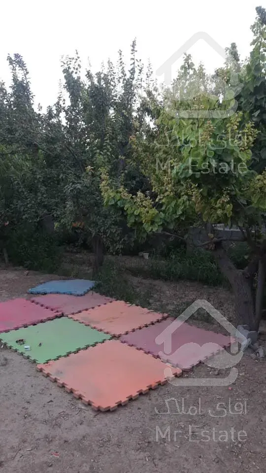 باغ خام چهاردیواری