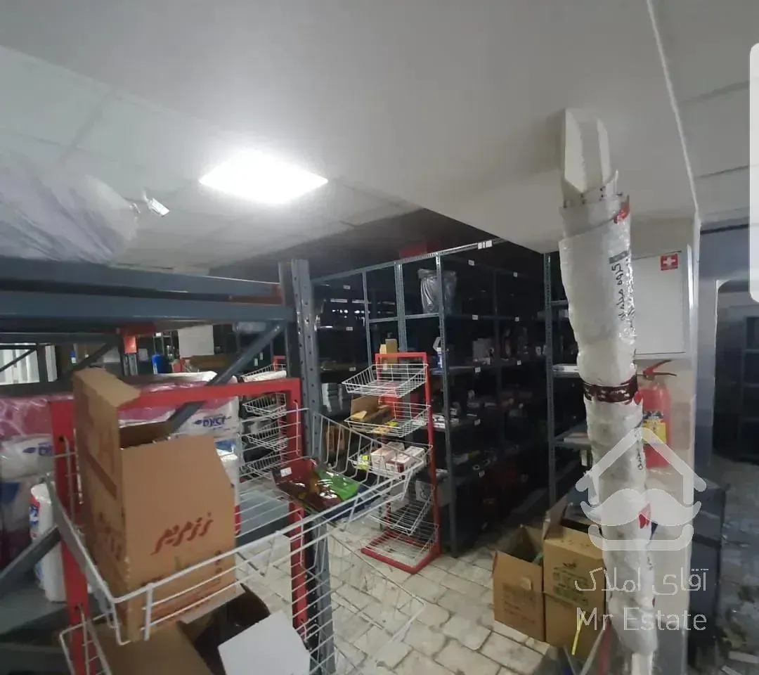 ۳۰۰ متر انباری شخصی ساز تاپ لوکیشن شهرک گلستان