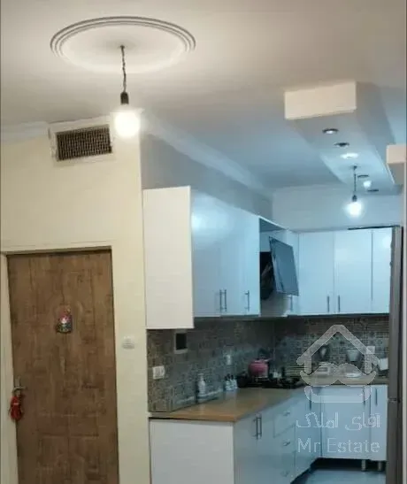 52 متری تازه ساخت تکمیل، ده قدمی هنگام