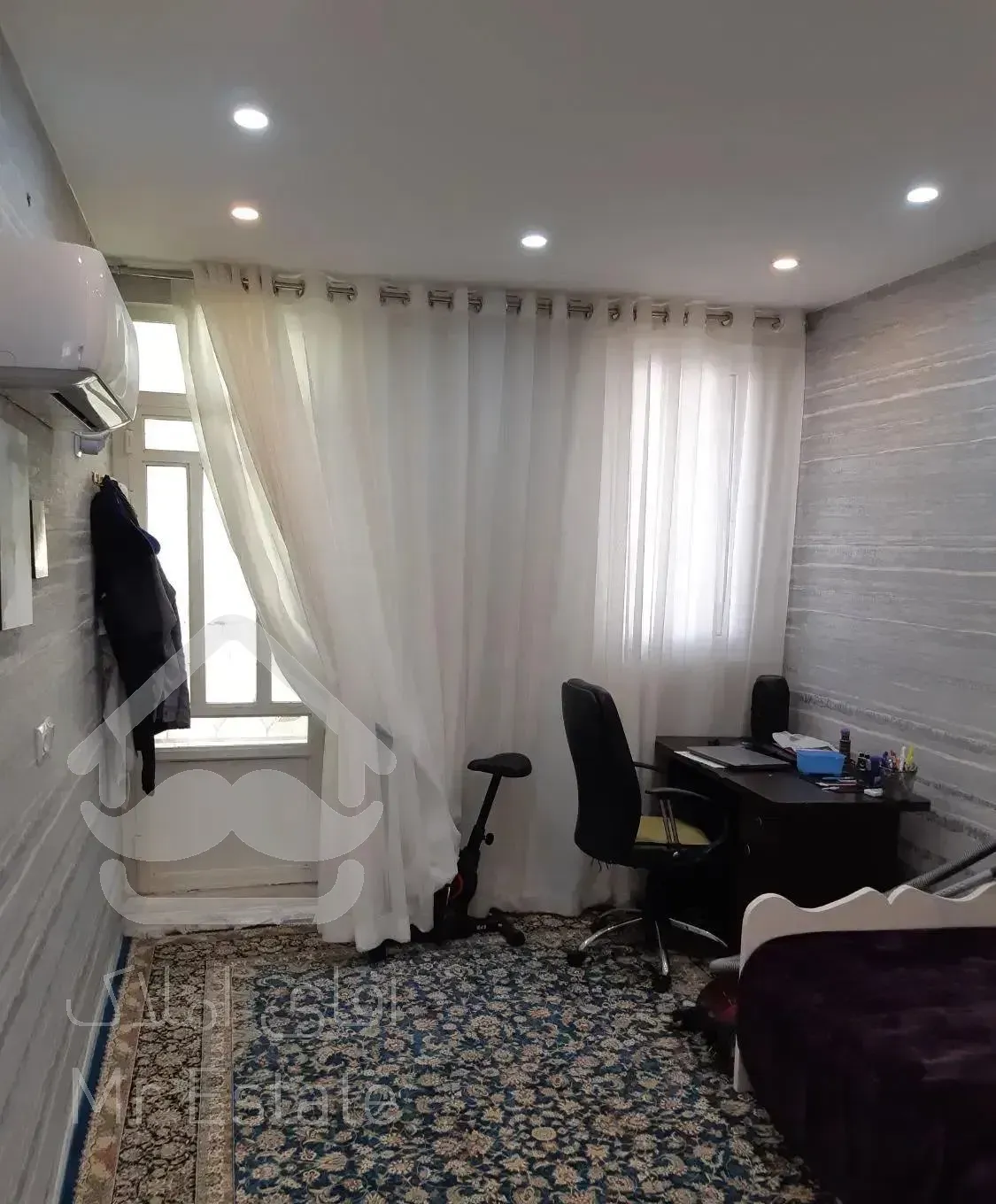 فروش آپارتمان ۹۰ متری ۲ خوابه ، شمالی و جنوبی