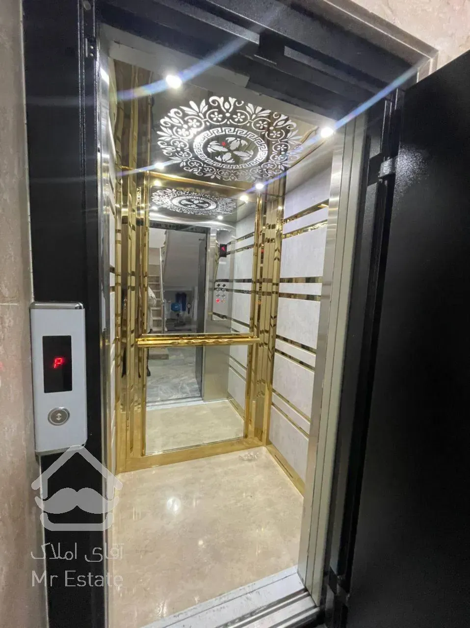 آپارتمان ۱۱۰متری نزدیک خیابان اصلی فروش بااین قیمت فقط تاقبل عید