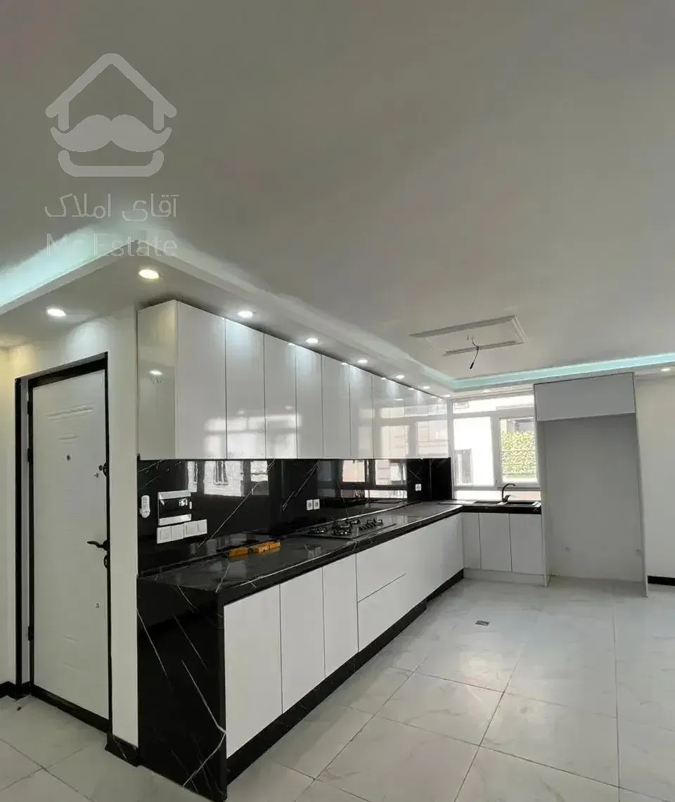 ۸۱متر دو خواب فول بوستان