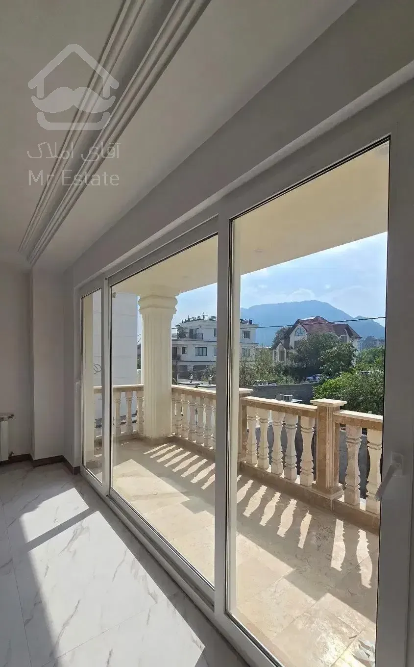 اجاره طبقه اول از دو طبقه روی پیلوت/لوکیشن برند