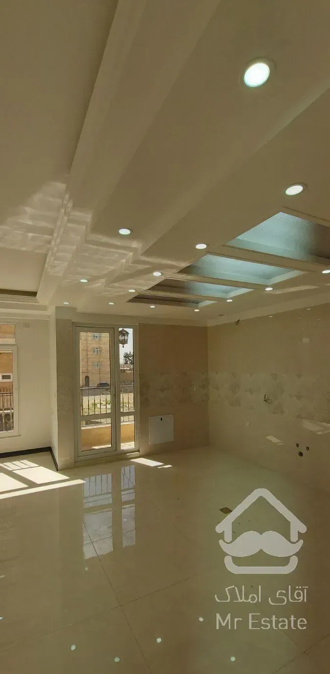 آپارتمان ۱۴۱ متر ۳ خواب تک واحدی فاز ۱ اندیشه