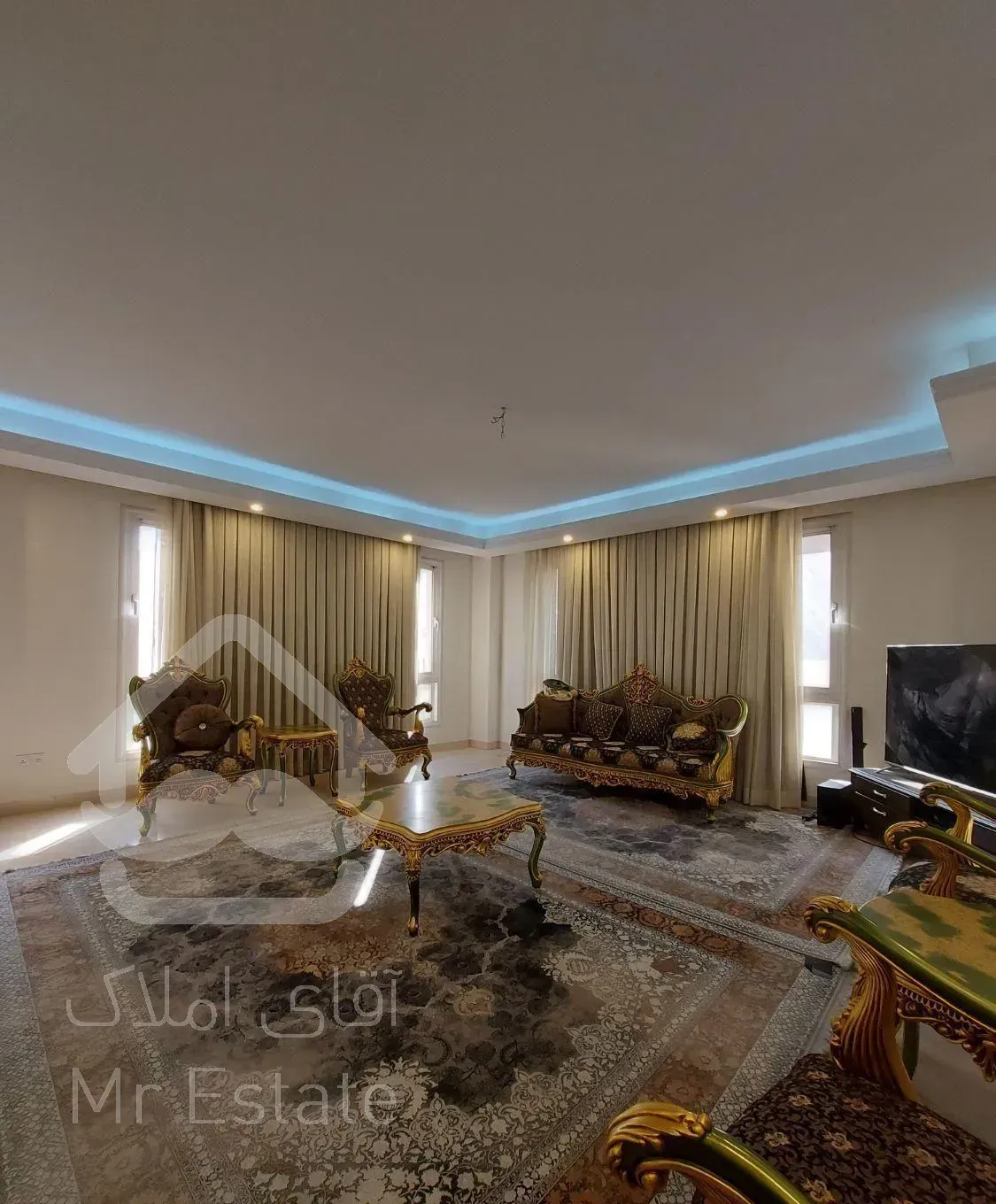 فرعی تاپ ظفر/144متر/تماما نور مستقیم/فریدافشار