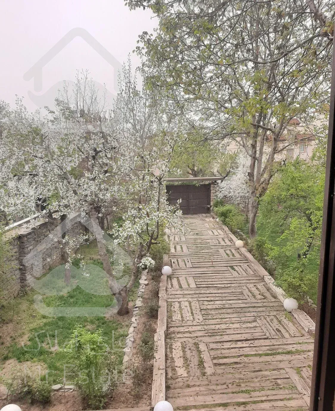 اپارتمان ویلا دوبلکس ۳۵۰ متری ۳ خواب