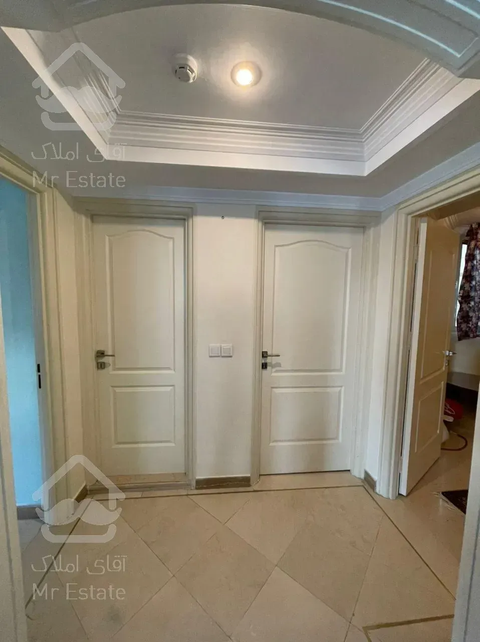 ۱۵۲ متر ظفر / استخر سونا جکوزی