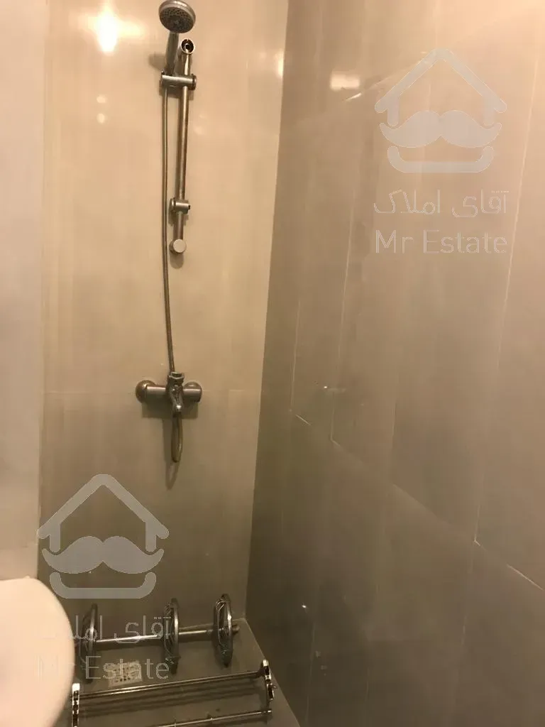 اجاره و رهن آپارتمان ولنجک 165  متر لوکس