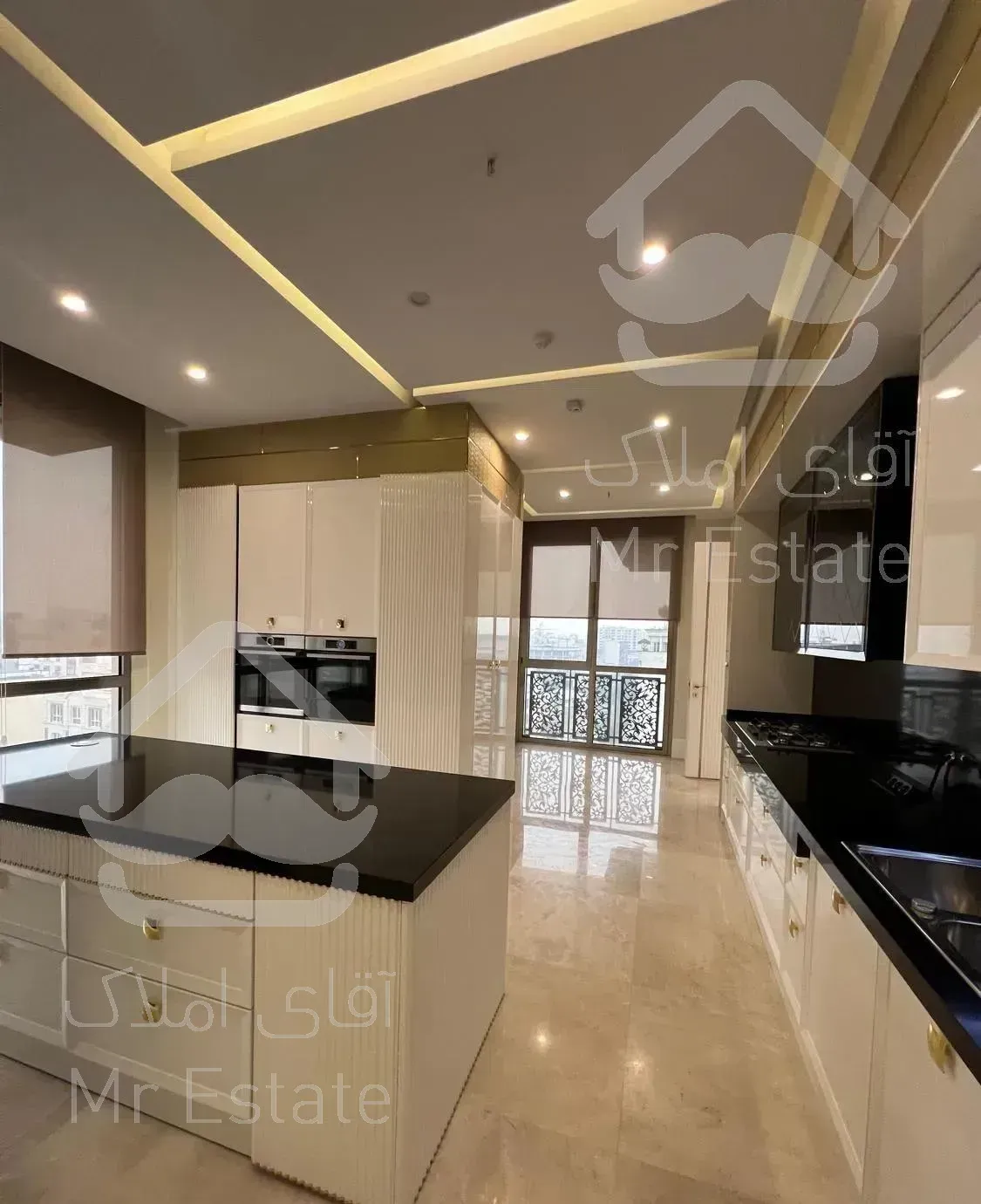 ۲۹۰ متر شیخ بهایی شمالی// فول و  ساختمان