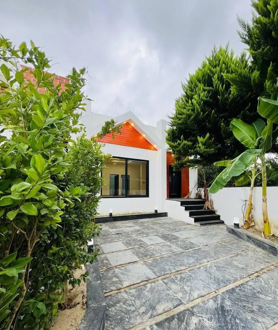 ویلا باغچه مدرن 206 متری شهرکی جنگلی سند تک‌برگ