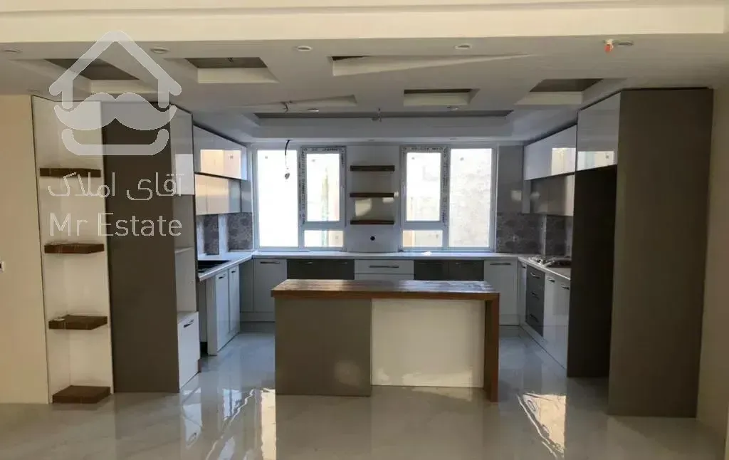 ۱۲۵مترنواب کمیل رهن کامل نوساز طبقه۵