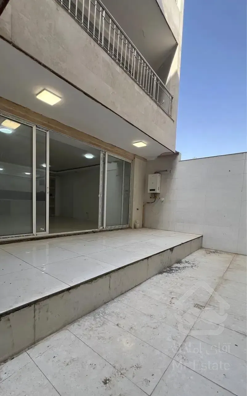 فروش آپارتمان/۳خواب/گودال چشمه/حیاط خلوت اختصاصی