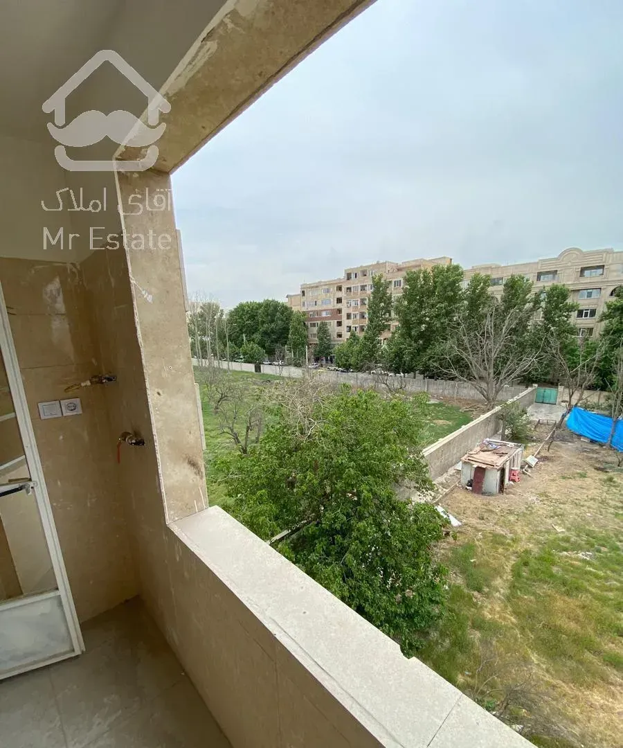 آپارتمان قولنامه ای۱۰۰ متری دو خوابه