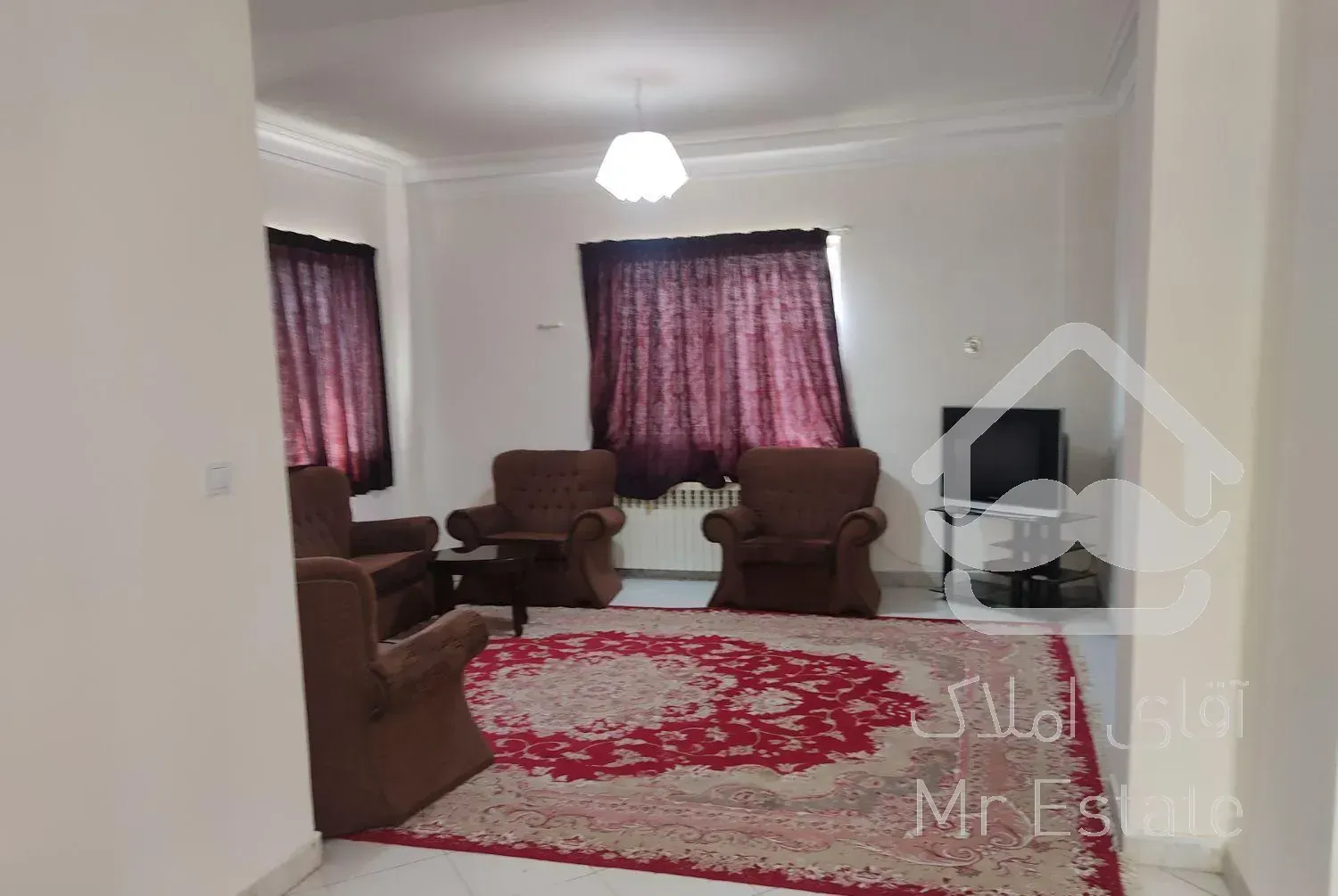 واحد ۷۴متری / مرکز شهر/ شیک و تمیز خیابان امام